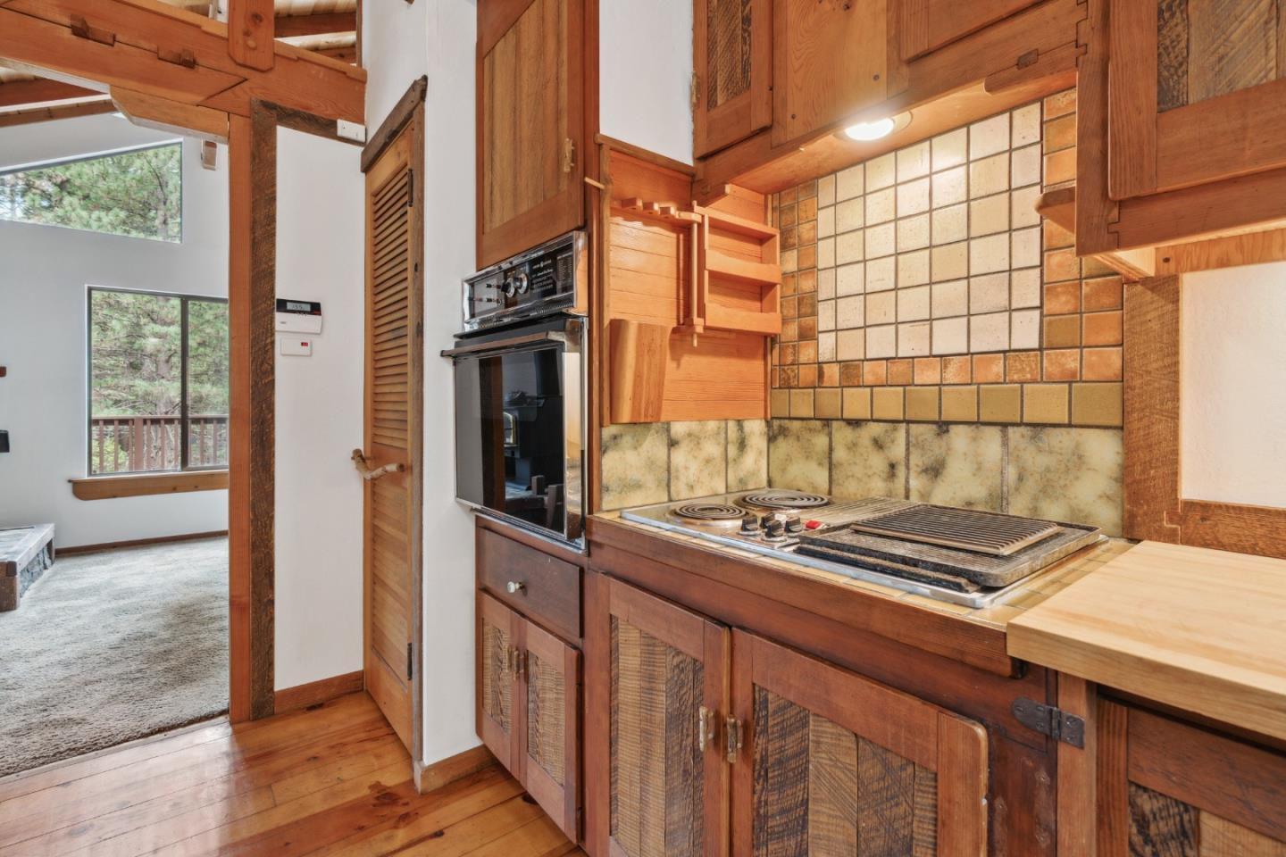 Detail Gallery Image 15 of 95 For 2120 Pack Trl, Mount Shasta,  CA 96067 - 2 Beds | 2 Baths