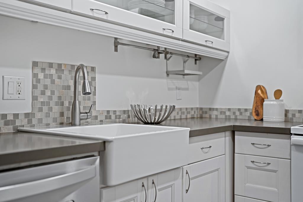 Detail Gallery Image 11 of 53 For 5341 Shelter Creek Ln, San Bruno,  CA 94066 - 2 Beds | 2 Baths