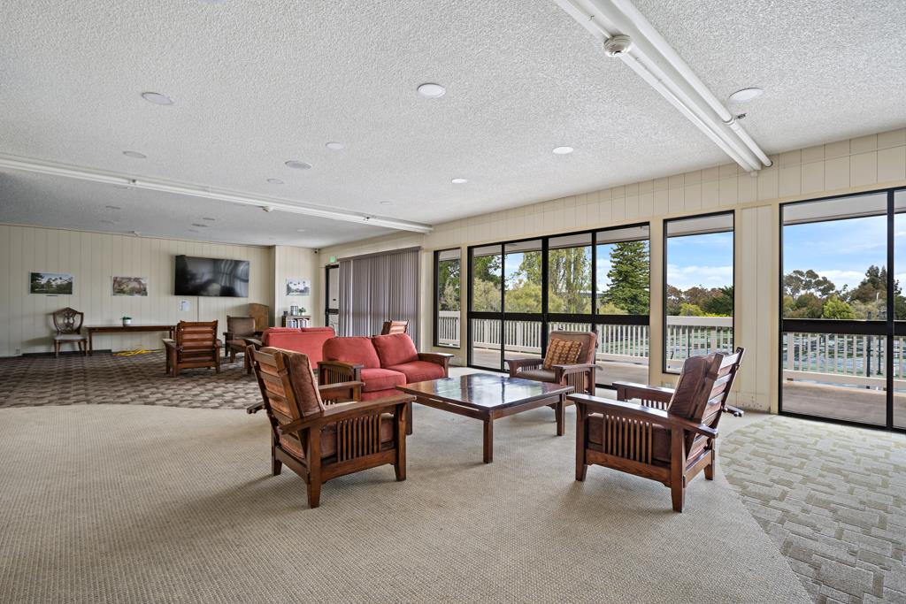 Detail Gallery Image 29 of 53 For 5341 Shelter Creek Ln, San Bruno,  CA 94066 - 2 Beds | 2 Baths