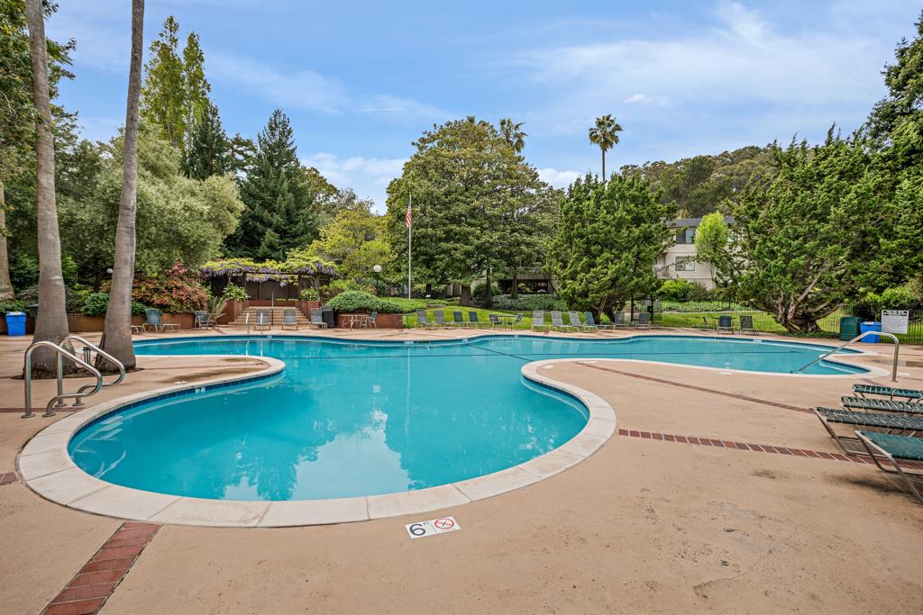 Detail Gallery Image 38 of 53 For 5341 Shelter Creek Ln, San Bruno,  CA 94066 - 2 Beds | 2 Baths