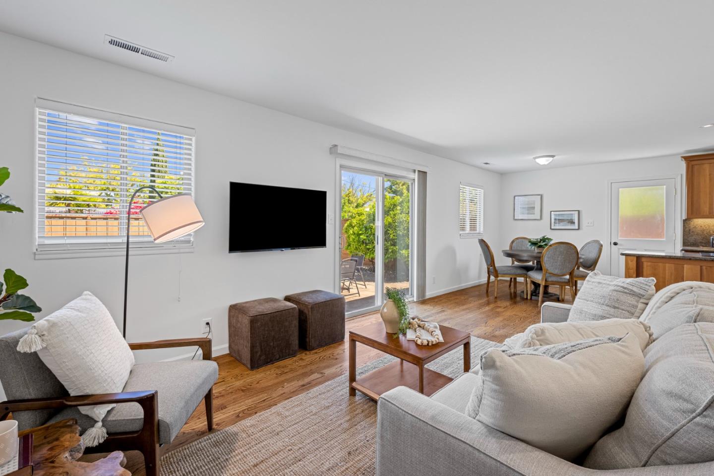 Detail Gallery Image 12 of 51 For 1569 Sabina Way, San Jose,  CA 95118 - 4 Beds | 2 Baths