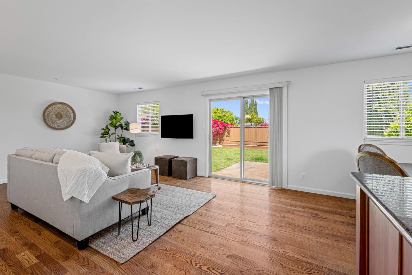 Detail Gallery Image 15 of 51 For 1569 Sabina Way, San Jose,  CA 95118 - 4 Beds | 2 Baths