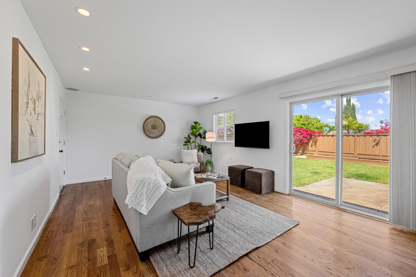 Detail Gallery Image 19 of 51 For 1569 Sabina Way, San Jose,  CA 95118 - 4 Beds | 2 Baths