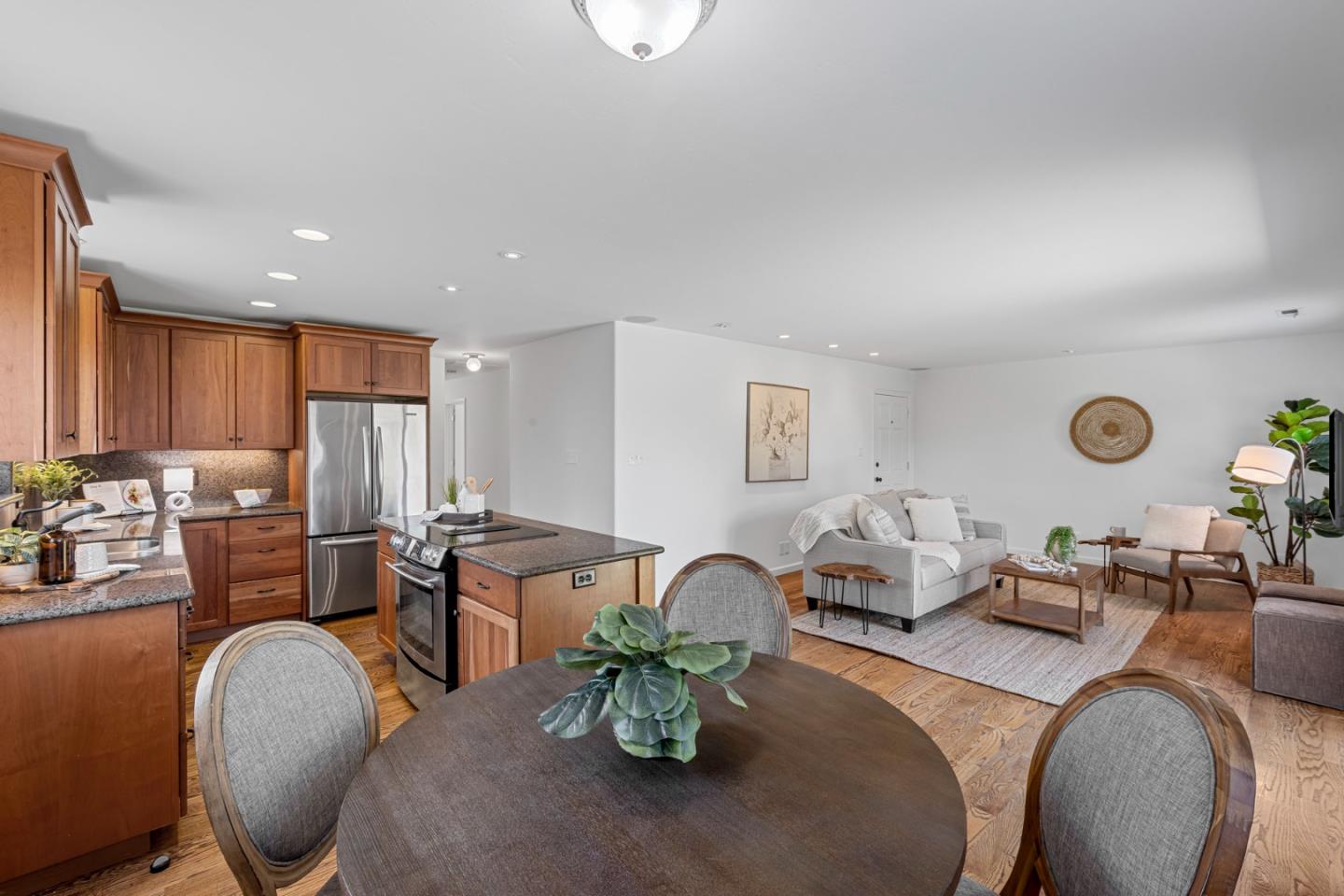 Detail Gallery Image 22 of 51 For 1569 Sabina Way, San Jose,  CA 95118 - 4 Beds | 2 Baths