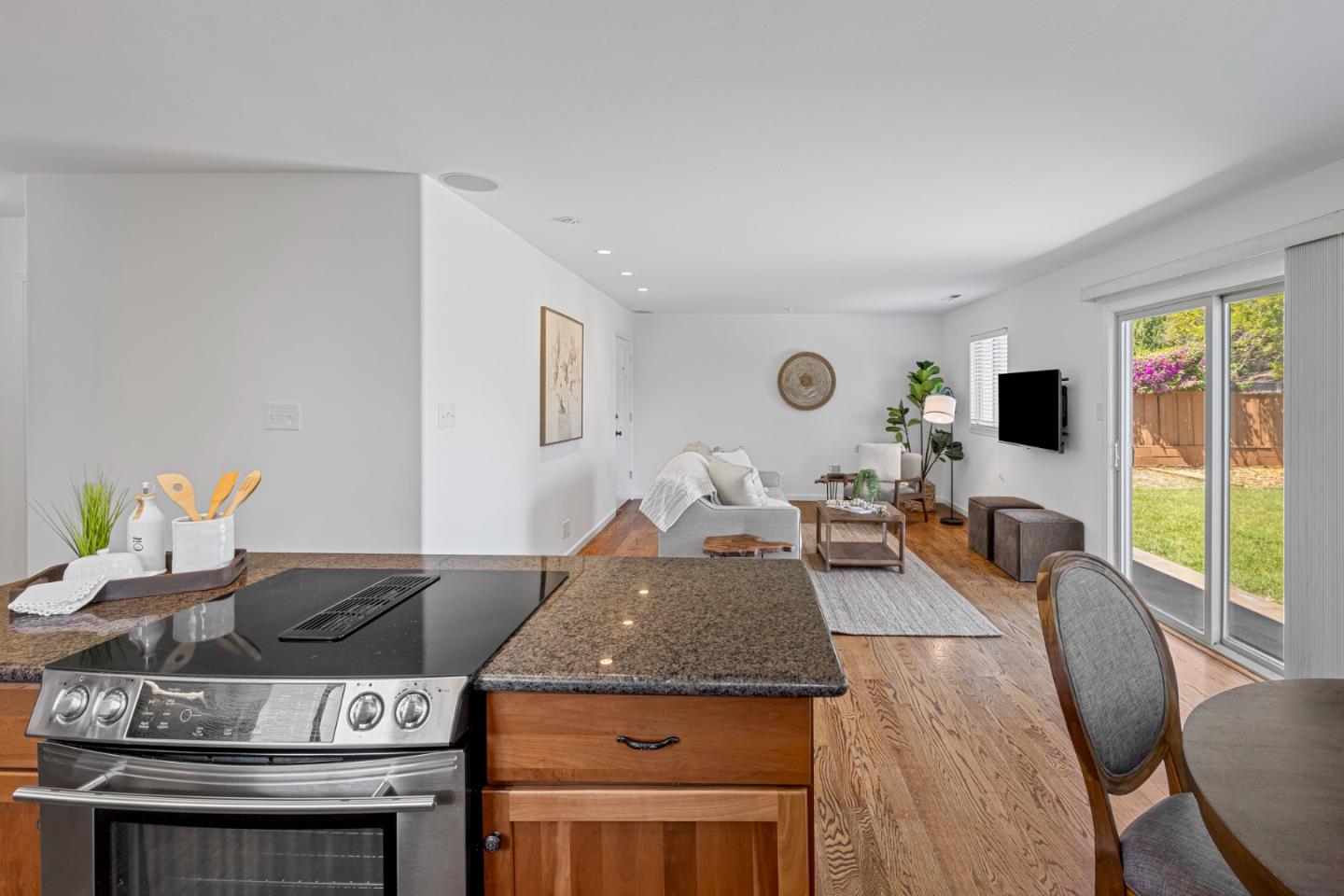 Detail Gallery Image 26 of 51 For 1569 Sabina Way, San Jose,  CA 95118 - 4 Beds | 2 Baths