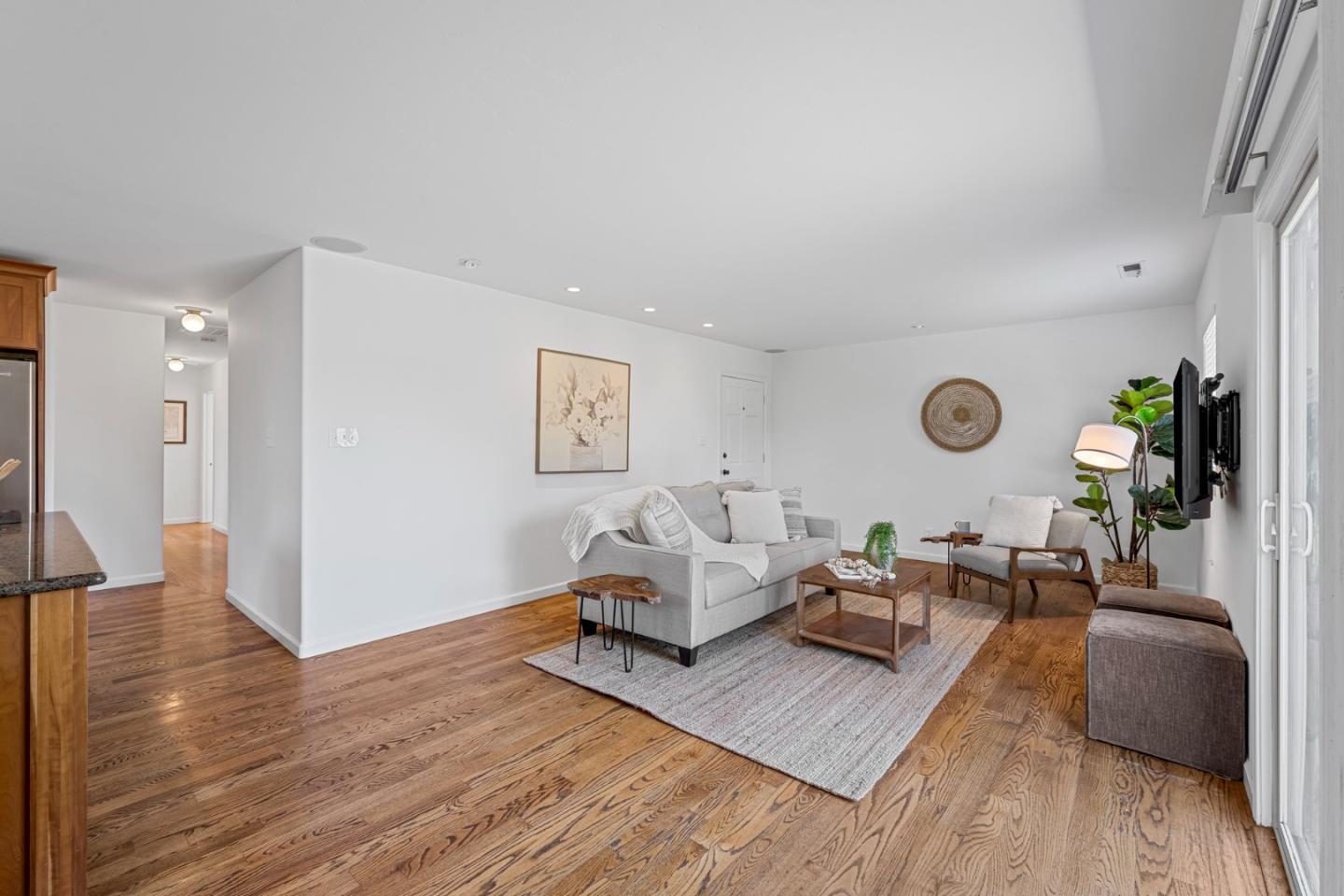 Detail Gallery Image 28 of 51 For 1569 Sabina Way, San Jose,  CA 95118 - 4 Beds | 2 Baths