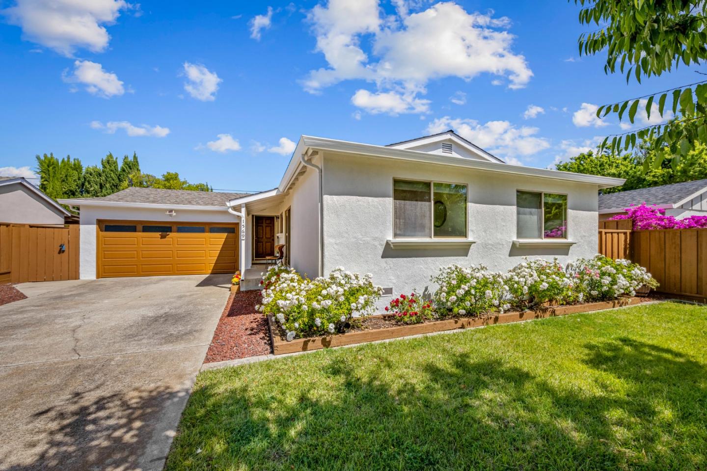 Detail Gallery Image 5 of 51 For 1569 Sabina Way, San Jose,  CA 95118 - 4 Beds | 2 Baths