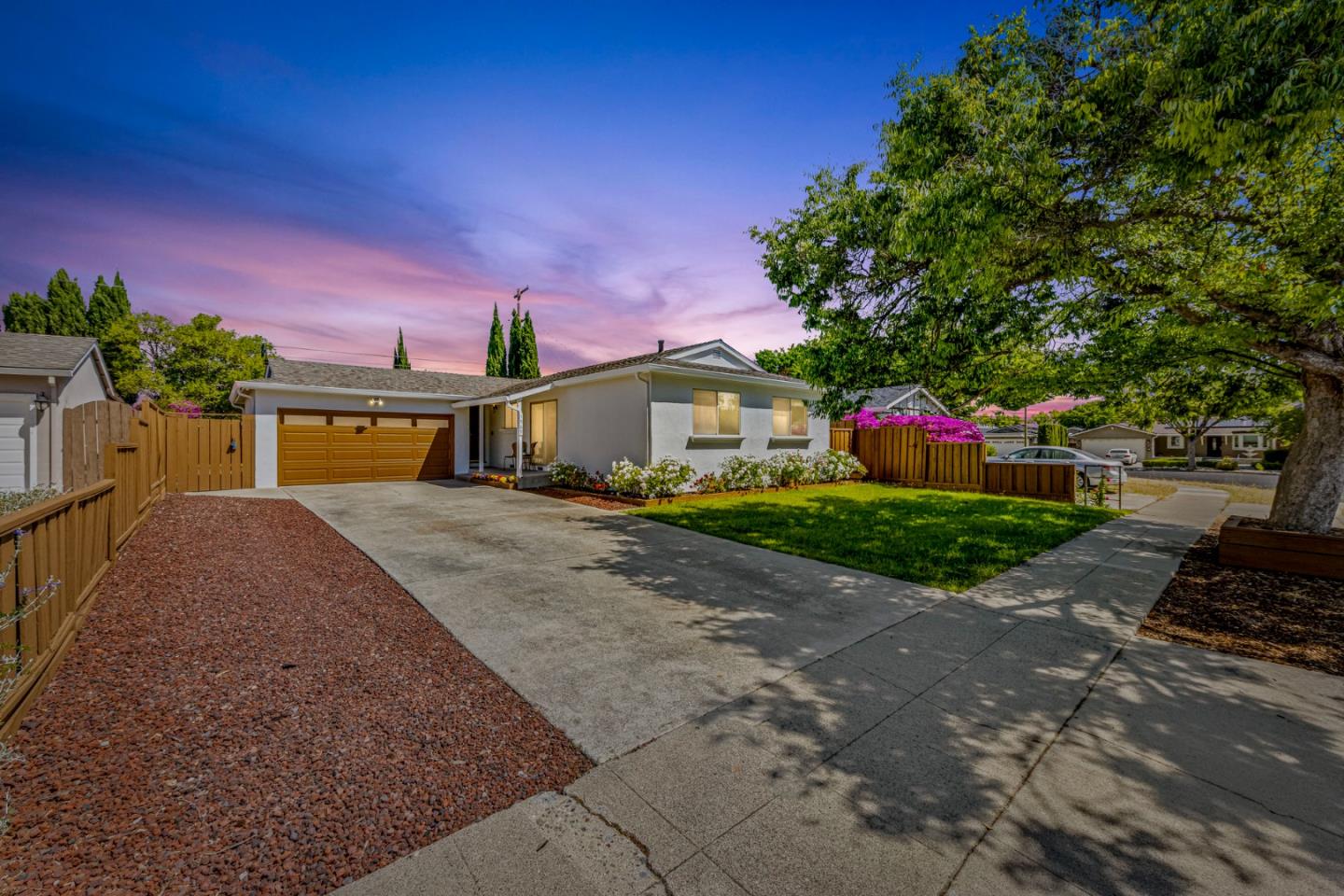 Detail Gallery Image 7 of 51 For 1569 Sabina Way, San Jose,  CA 95118 - 4 Beds | 2 Baths