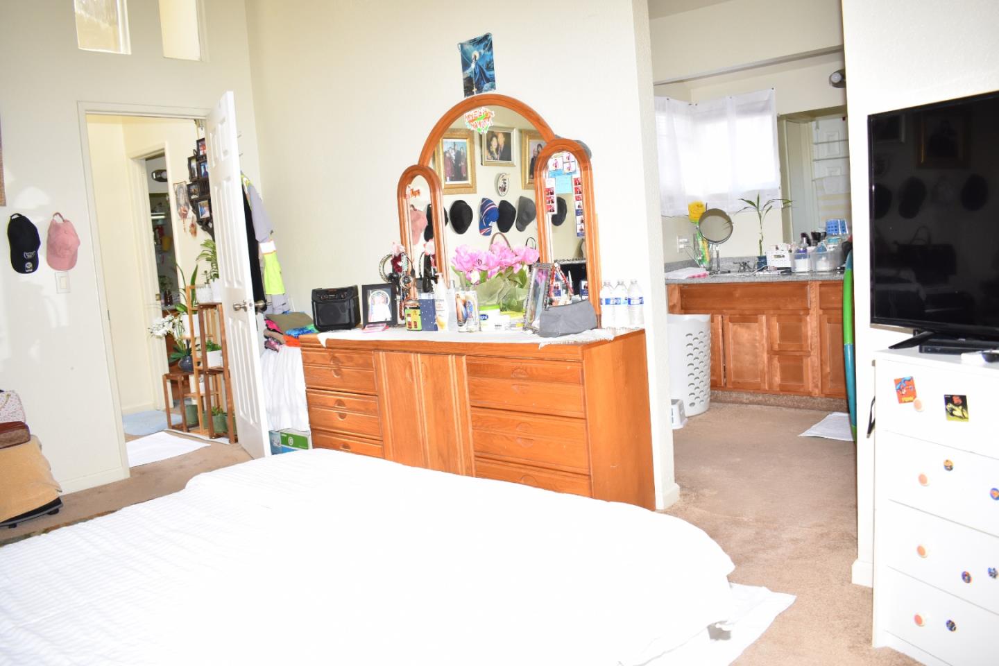 Detail Gallery Image 16 of 17 For 99 Austin Ave, Hayward,  CA 94544 - 4 Beds | 2/1 Baths