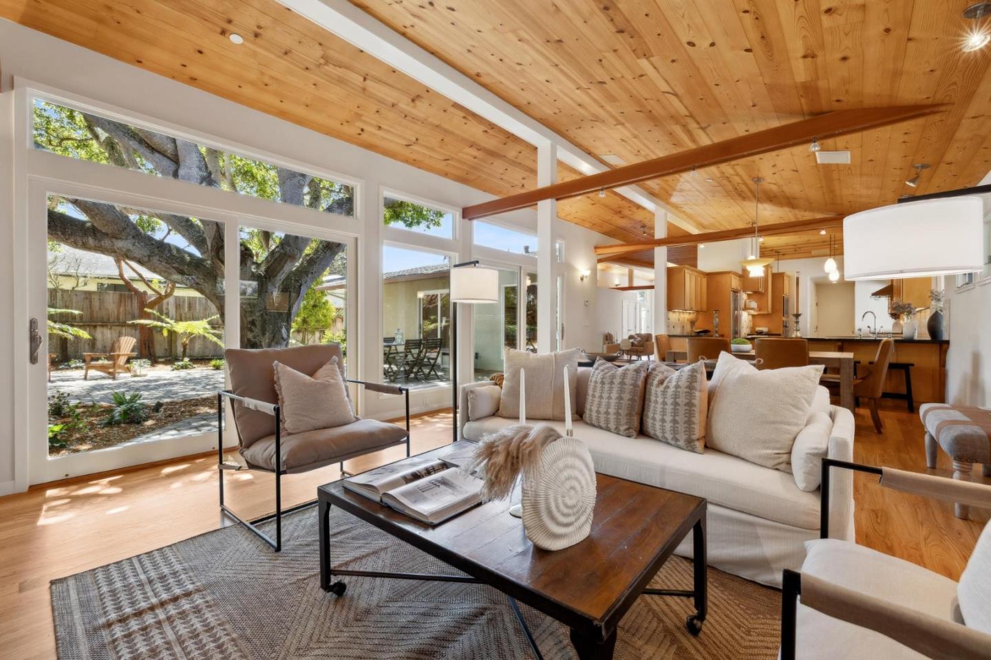 Detail Gallery Image 23 of 61 For 219 Crocker Ave, Pacific Grove,  CA 93950 - 4 Beds | 2 Baths