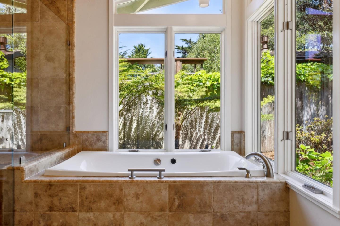 Detail Gallery Image 30 of 61 For 219 Crocker Ave, Pacific Grove,  CA 93950 - 4 Beds | 2 Baths