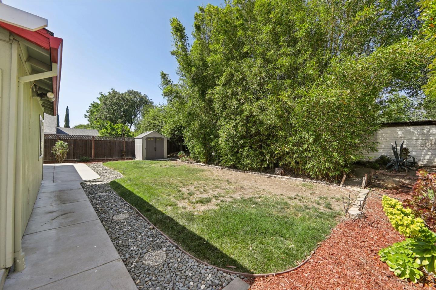 Detail Gallery Image 21 of 29 For 7060 Avenida Rotella, San Jose,  CA 95139 - 3 Beds | 2 Baths