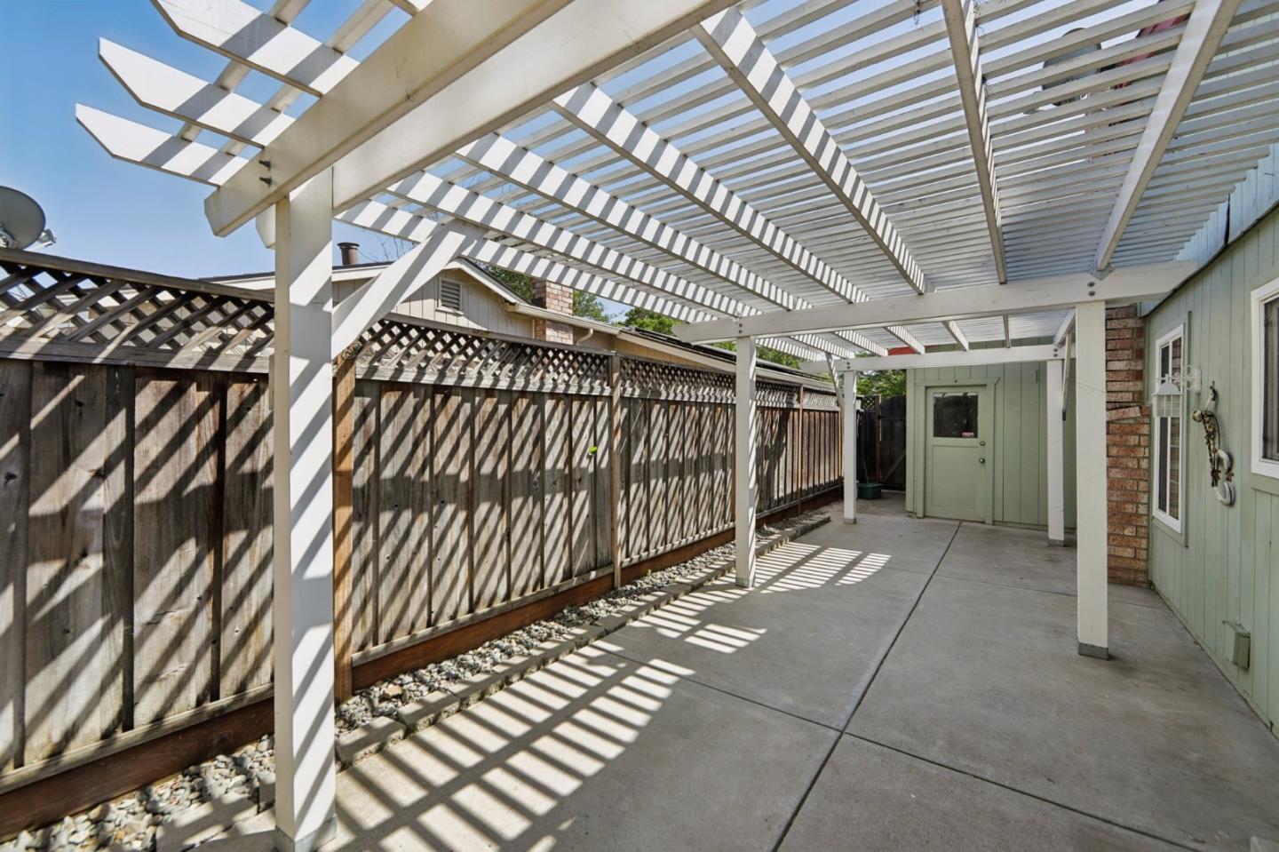 Detail Gallery Image 22 of 29 For 7060 Avenida Rotella, San Jose,  CA 95139 - 3 Beds | 2 Baths
