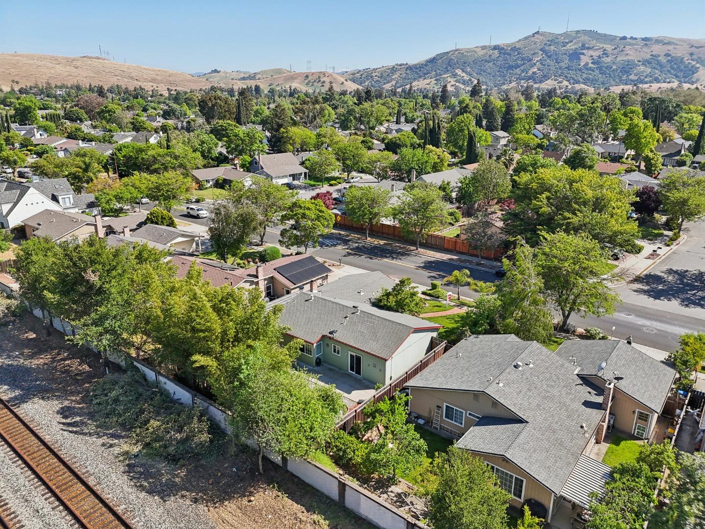 Detail Gallery Image 27 of 29 For 7060 Avenida Rotella, San Jose,  CA 95139 - 3 Beds | 2 Baths