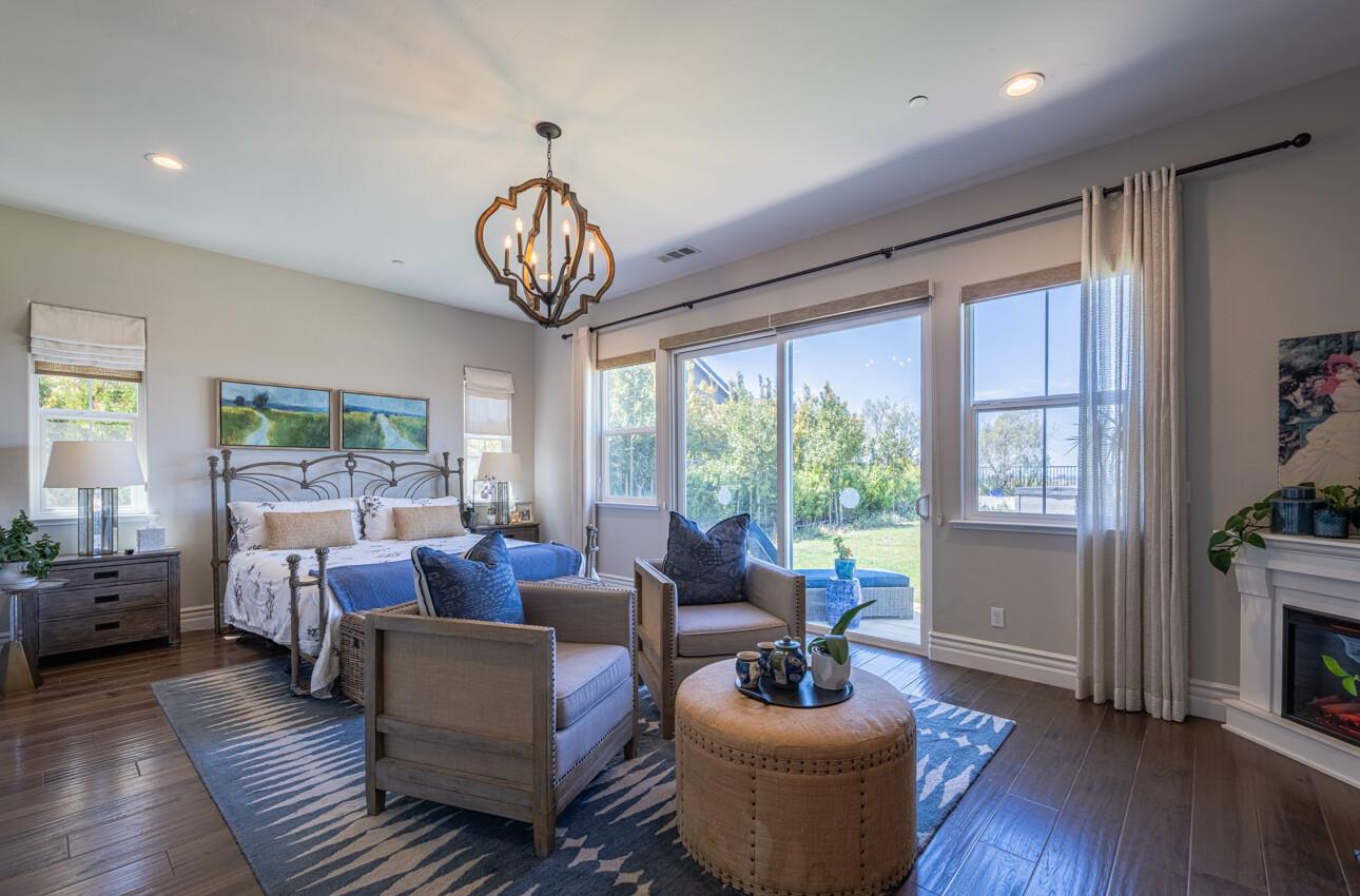 Detail Gallery Image 28 of 76 For 2967 Garnet Way, Marina,  CA 93933 - 5 Beds | 4/1 Baths