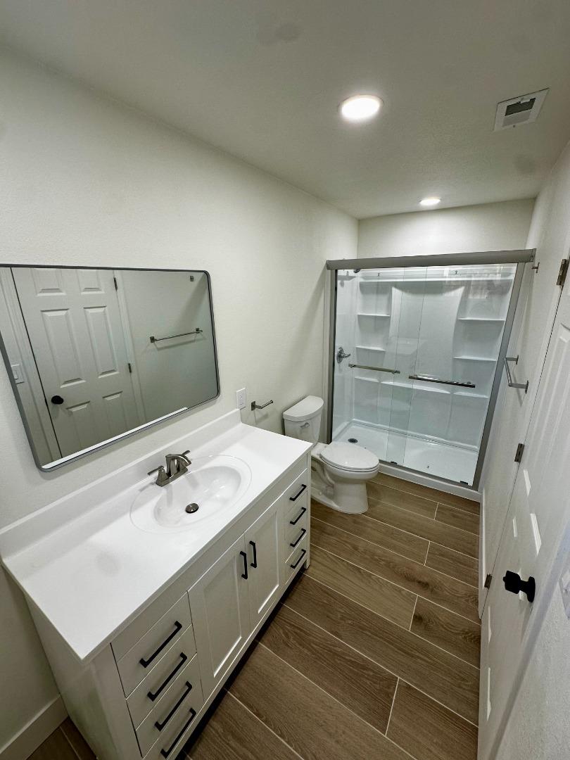 Detail Gallery Image 10 of 12 For 324 Hutchison Dr, Greenfield,  CA 93927 - 3 Beds | 2 Baths