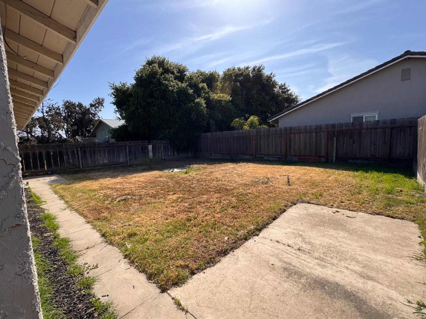 Detail Gallery Image 12 of 12 For 324 Hutchison Dr, Greenfield,  CA 93927 - 3 Beds | 2 Baths