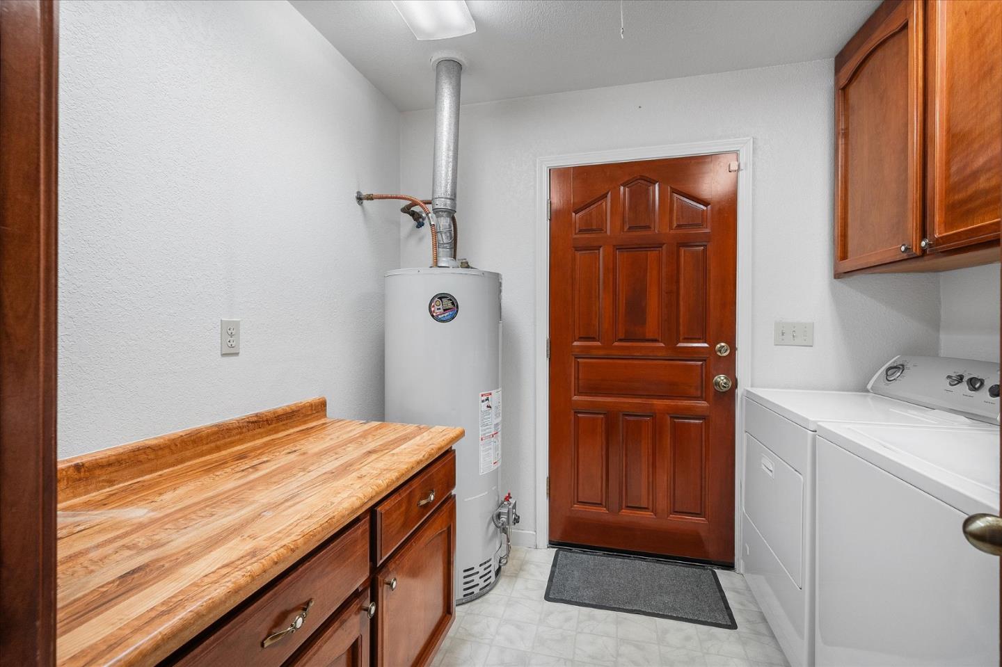 Detail Gallery Image 29 of 57 For 19862 Paso Robles Ave, Redding,  CA 96003 - 3 Beds | 2 Baths