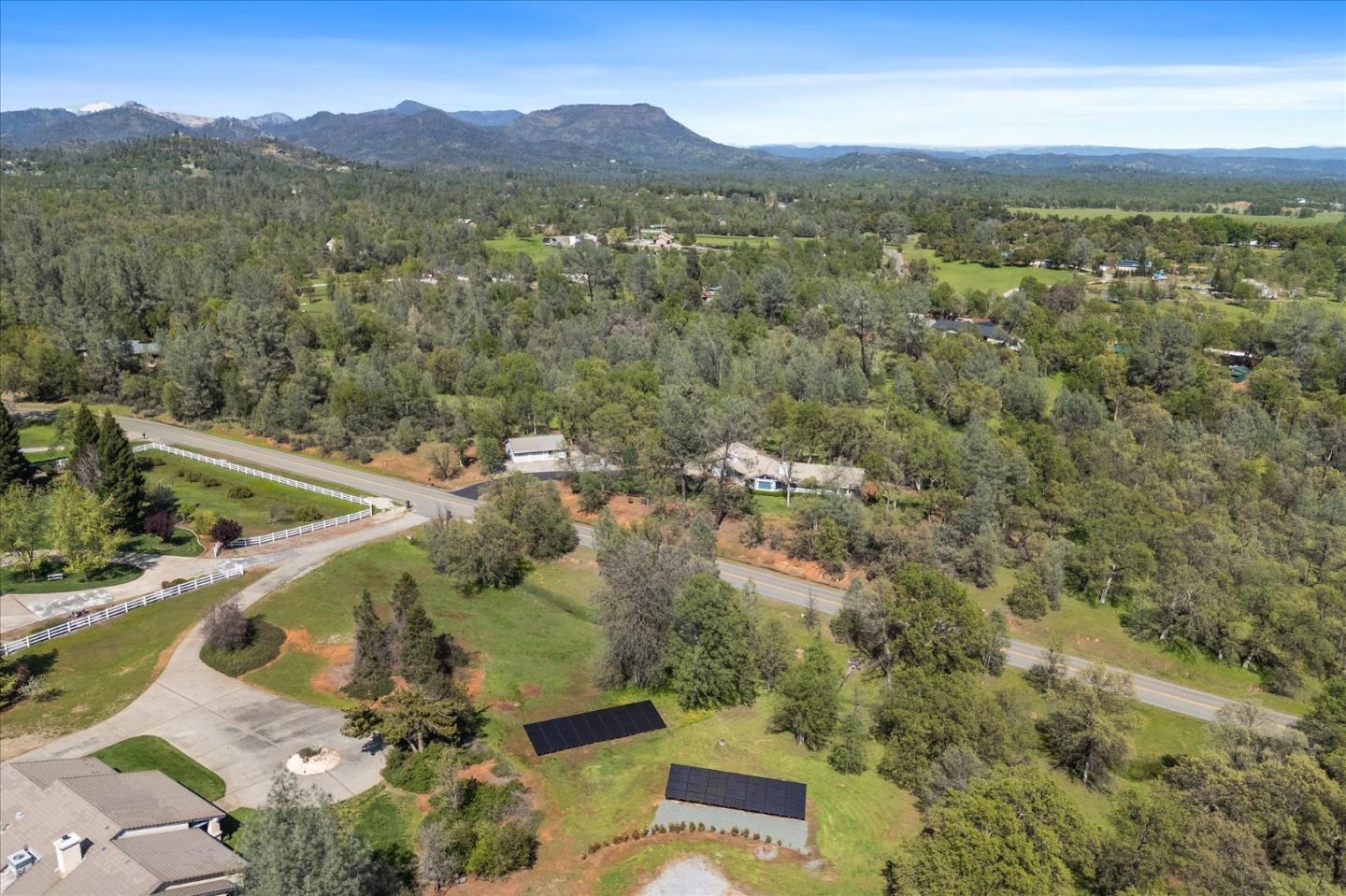 Detail Gallery Image 54 of 57 For 19862 Paso Robles Ave, Redding,  CA 96003 - 3 Beds | 2 Baths