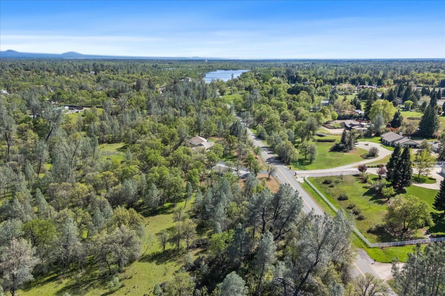 Detail Gallery Image 55 of 57 For 19862 Paso Robles Ave, Redding,  CA 96003 - 3 Beds | 2 Baths