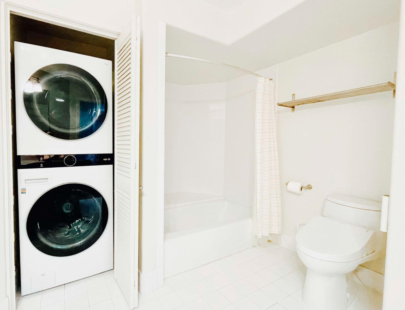 Detail Gallery Image 12 of 12 For 518 Almer Rd #4,  Burlingame,  CA 94010 - 2 Beds | 2 Baths
