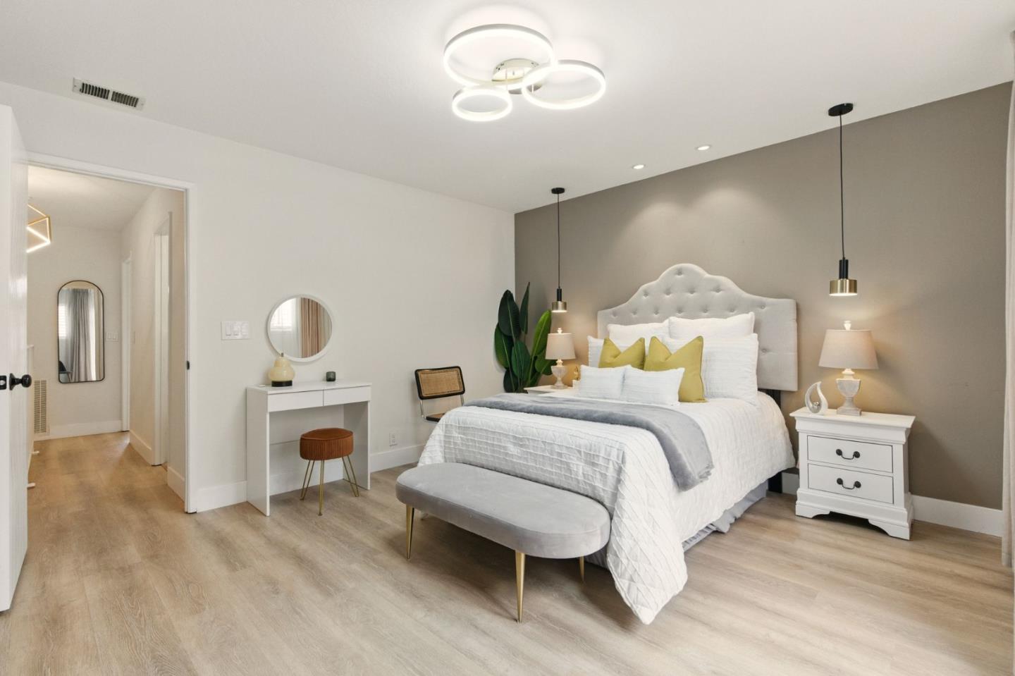 Detail Gallery Image 19 of 51 For 415 Oak Ave, Redwood City,  CA 94061 - 2 Beds | 1/1 Baths