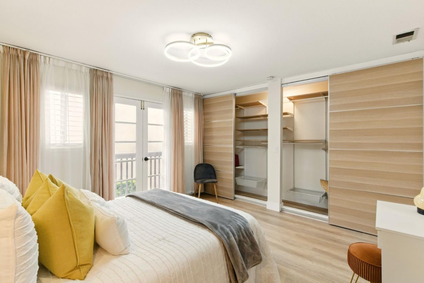 Detail Gallery Image 21 of 51 For 415 Oak Ave, Redwood City,  CA 94061 - 2 Beds | 1/1 Baths