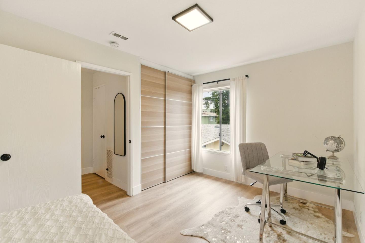 Detail Gallery Image 26 of 51 For 415 Oak Ave, Redwood City,  CA 94061 - 2 Beds | 1/1 Baths