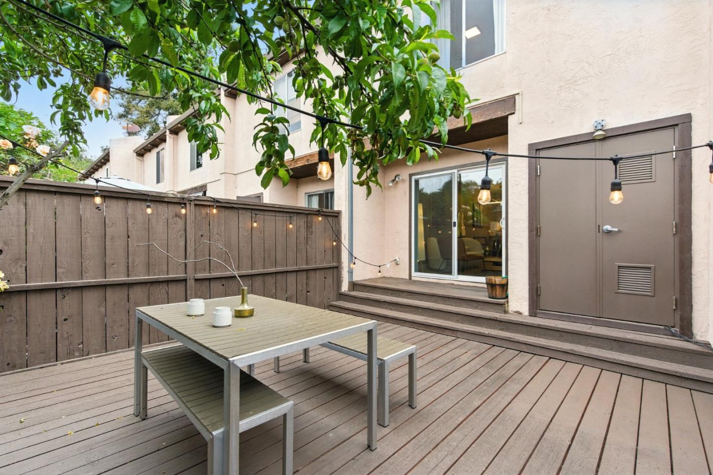 Detail Gallery Image 40 of 51 For 415 Oak Ave, Redwood City,  CA 94061 - 2 Beds | 1/1 Baths