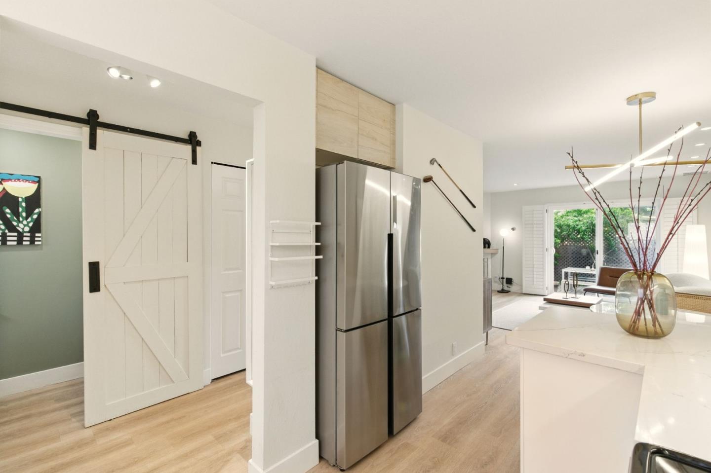 Detail Gallery Image 9 of 51 For 415 Oak Ave, Redwood City,  CA 94061 - 2 Beds | 1/1 Baths