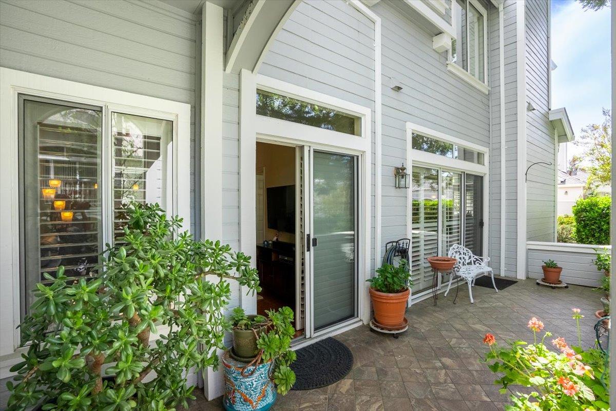 Detail Gallery Image 20 of 31 For 7812 Prestwick Cir, San Jose,  CA 95135 - 2 Beds | 2 Baths