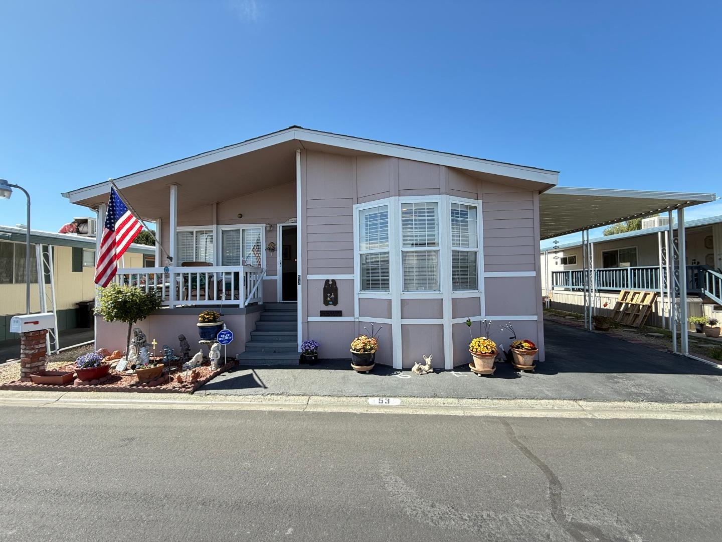 Detail Gallery Image 2 of 43 For 3300 Narvaez Ave #53,  San Jose,  CA 95136 - 3 Beds | 2 Baths