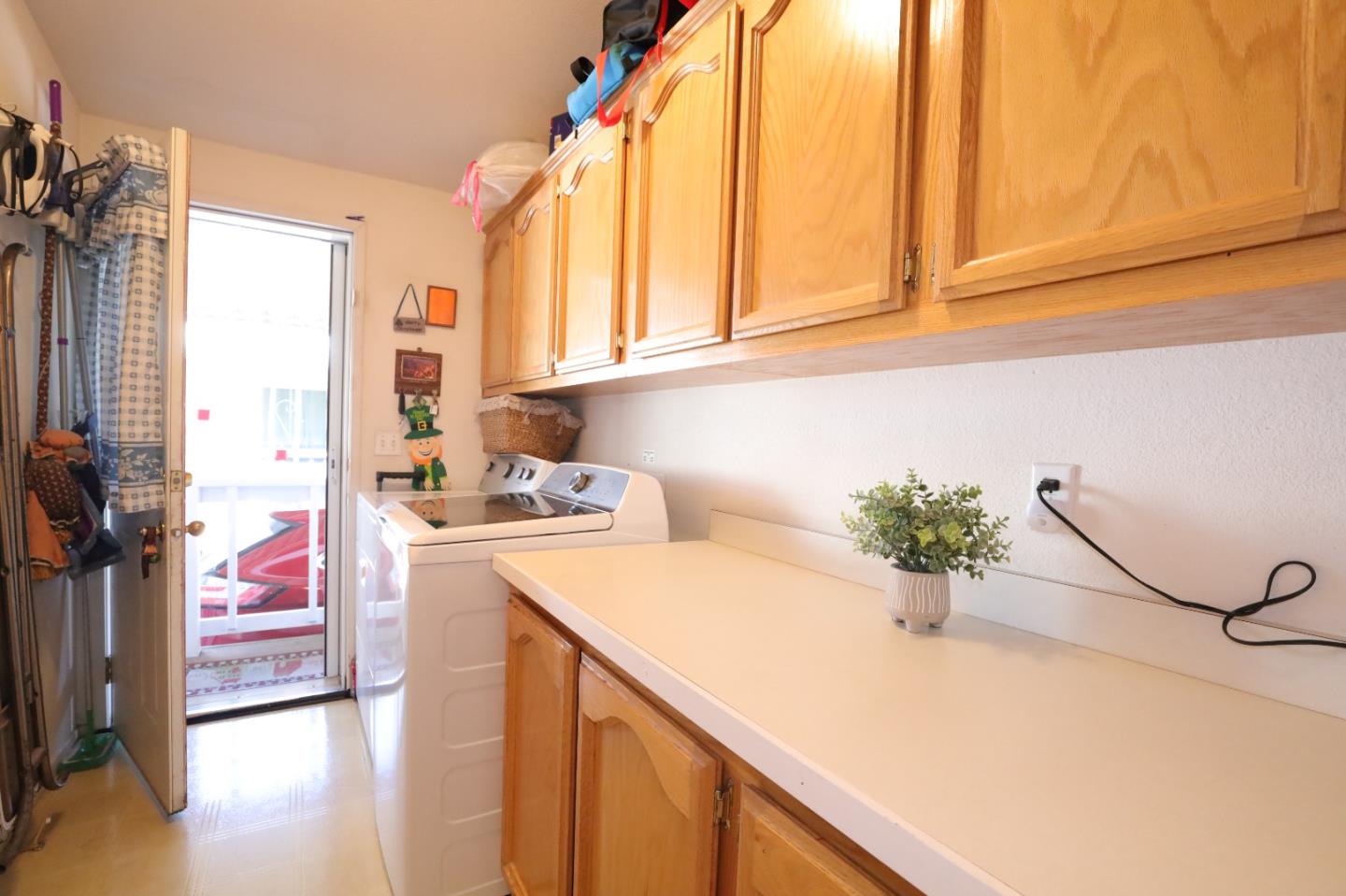 Detail Gallery Image 32 of 43 For 3300 Narvaez Ave #53,  San Jose,  CA 95136 - 3 Beds | 2 Baths