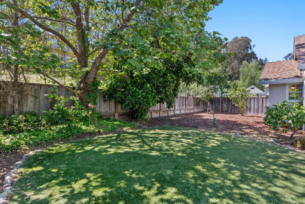 Detail Gallery Image 38 of 49 For 405 Esmeralda Dr, Santa Cruz,  CA 95060 - 4 Beds | 3 Baths