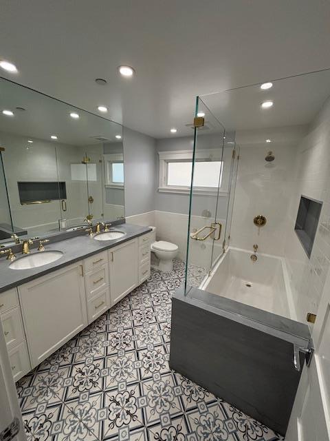 Detail Gallery Image 12 of 28 For 841 N Idaho St, San Mateo,  CA 94401 - 4 Beds | 2/1 Baths