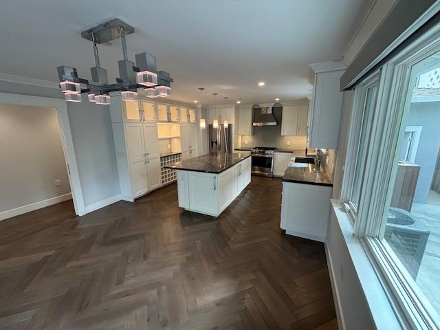 Detail Gallery Image 17 of 28 For 841 N Idaho St, San Mateo,  CA 94401 - 4 Beds | 2/1 Baths