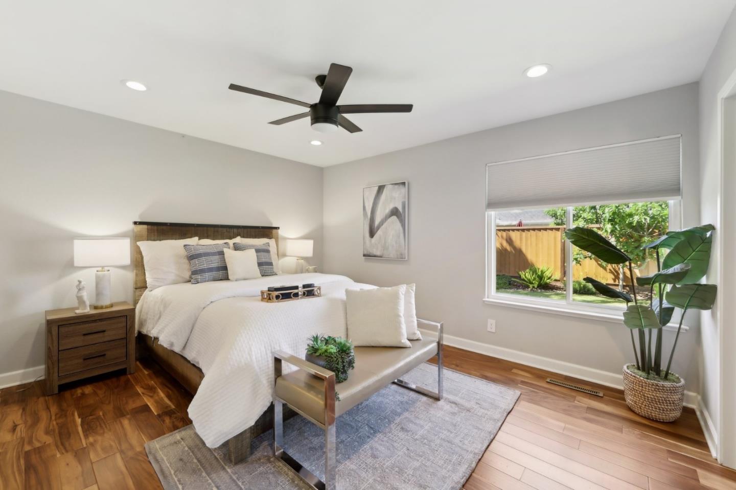 Detail Gallery Image 11 of 25 For 367 Curie Dr, San Jose,  CA 95119 - 3 Beds | 2 Baths