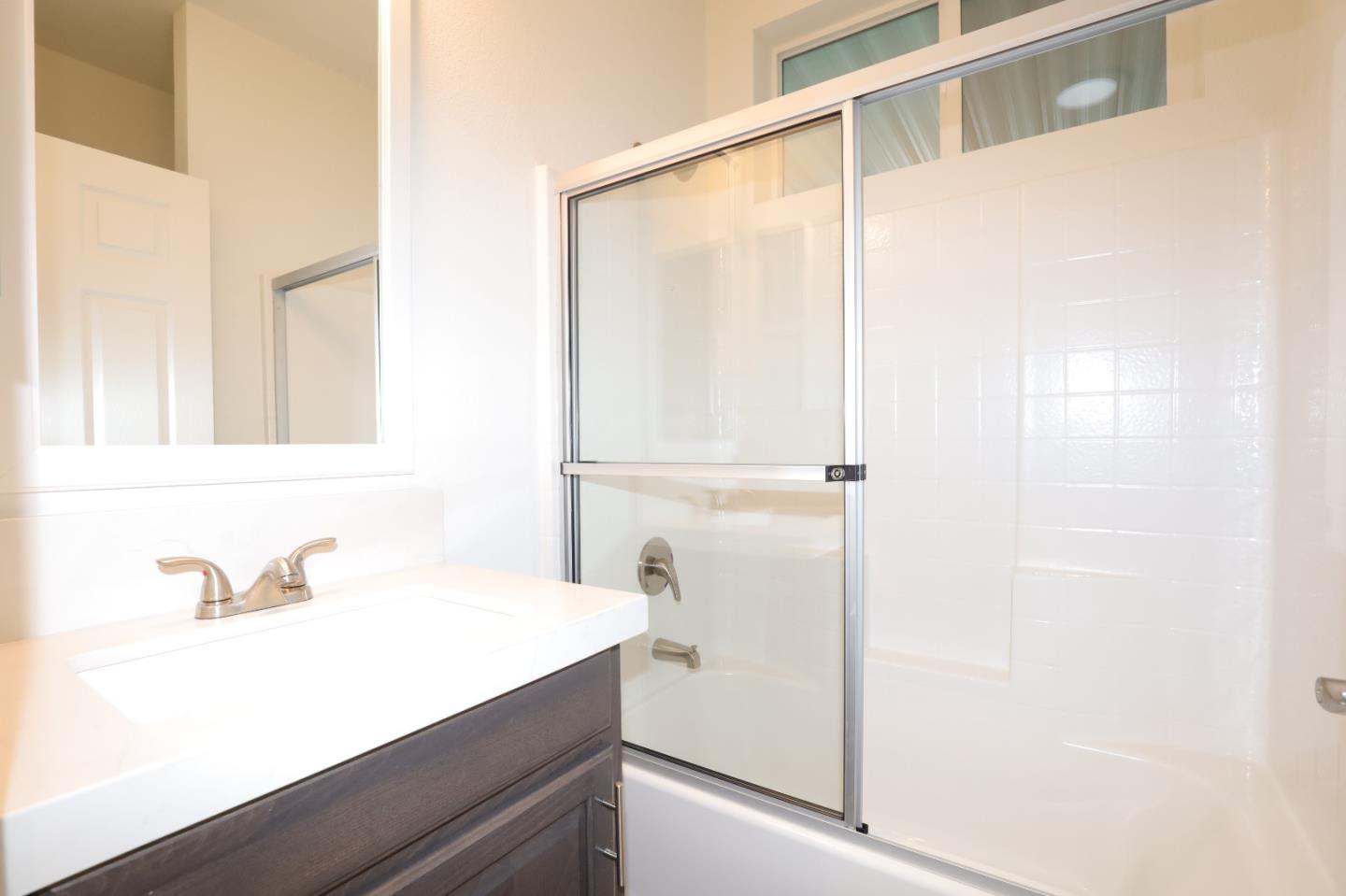 Detail Gallery Image 11 of 15 For 8282 Murray Ave #98,  Gilroy,  CA 95020 - 3 Beds | 2 Baths
