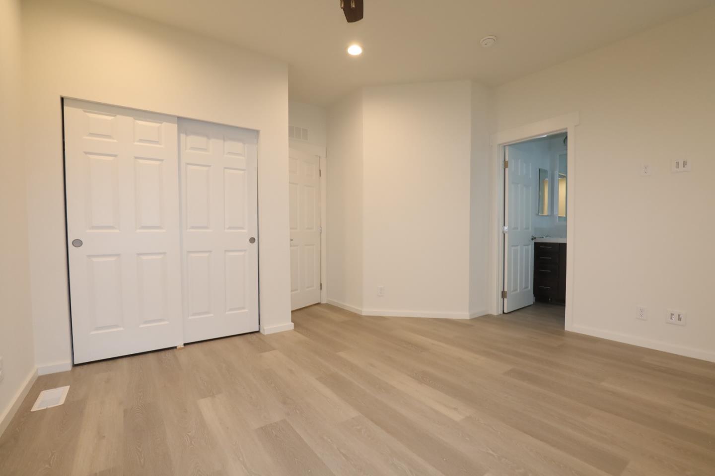 Detail Gallery Image 14 of 15 For 8282 Murray Ave #98,  Gilroy,  CA 95020 - 3 Beds | 2 Baths