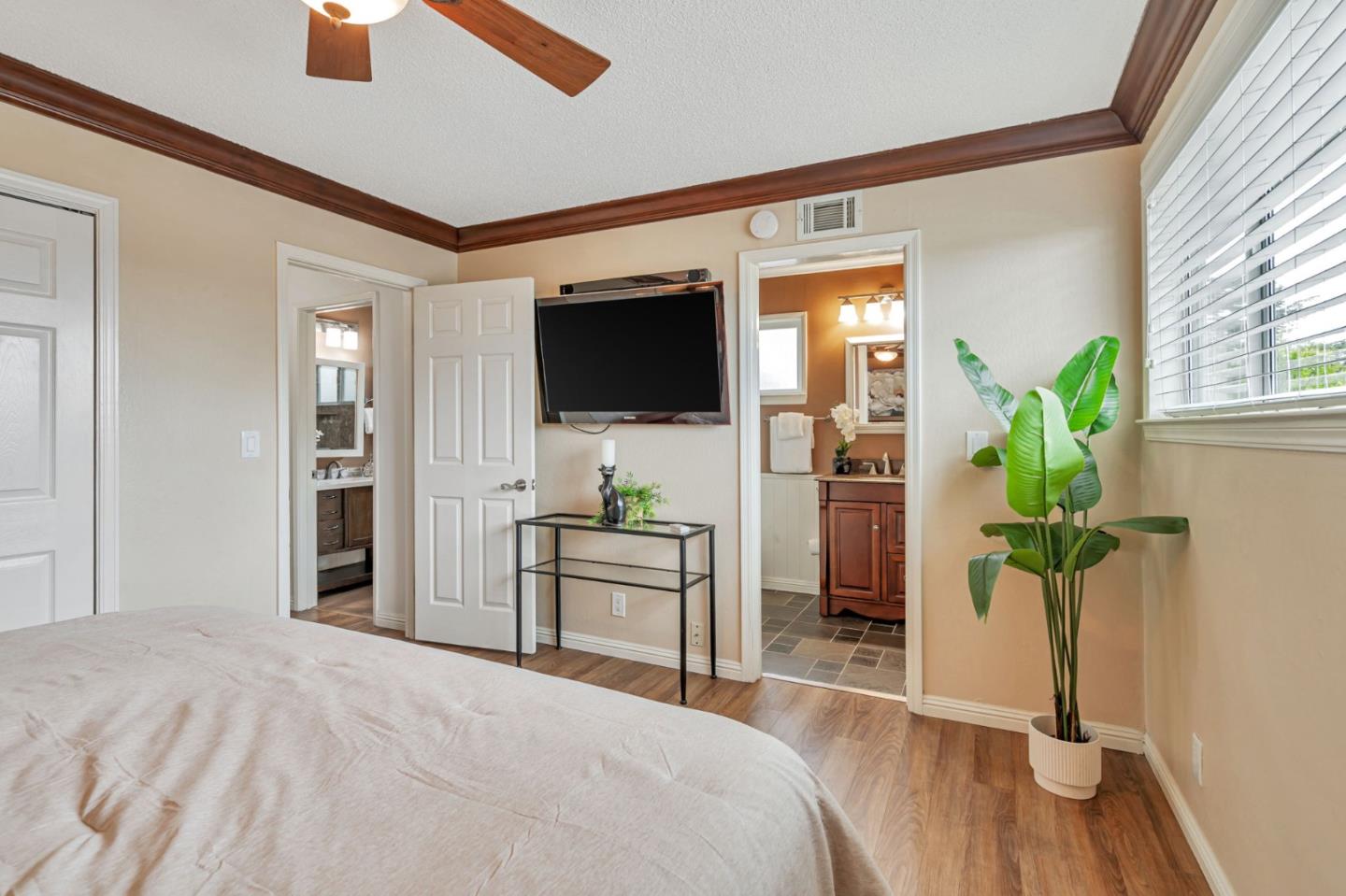 Detail Gallery Image 23 of 35 For 5684 Calpine Dr, San Jose,  CA 95123 - 3 Beds | 2/1 Baths