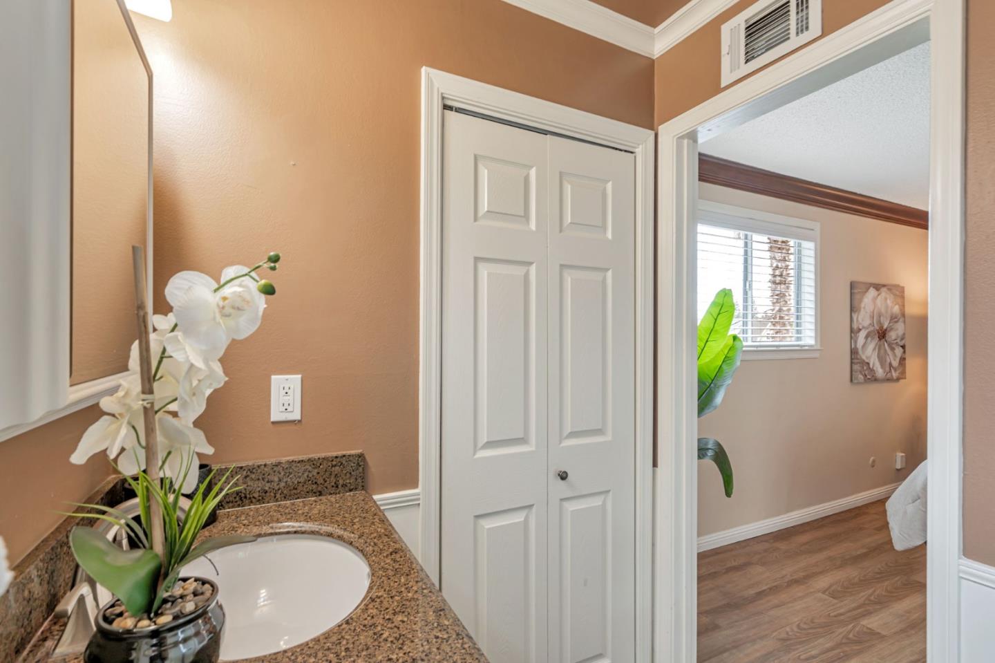 Detail Gallery Image 29 of 35 For 5684 Calpine Dr, San Jose,  CA 95123 - 3 Beds | 2/1 Baths