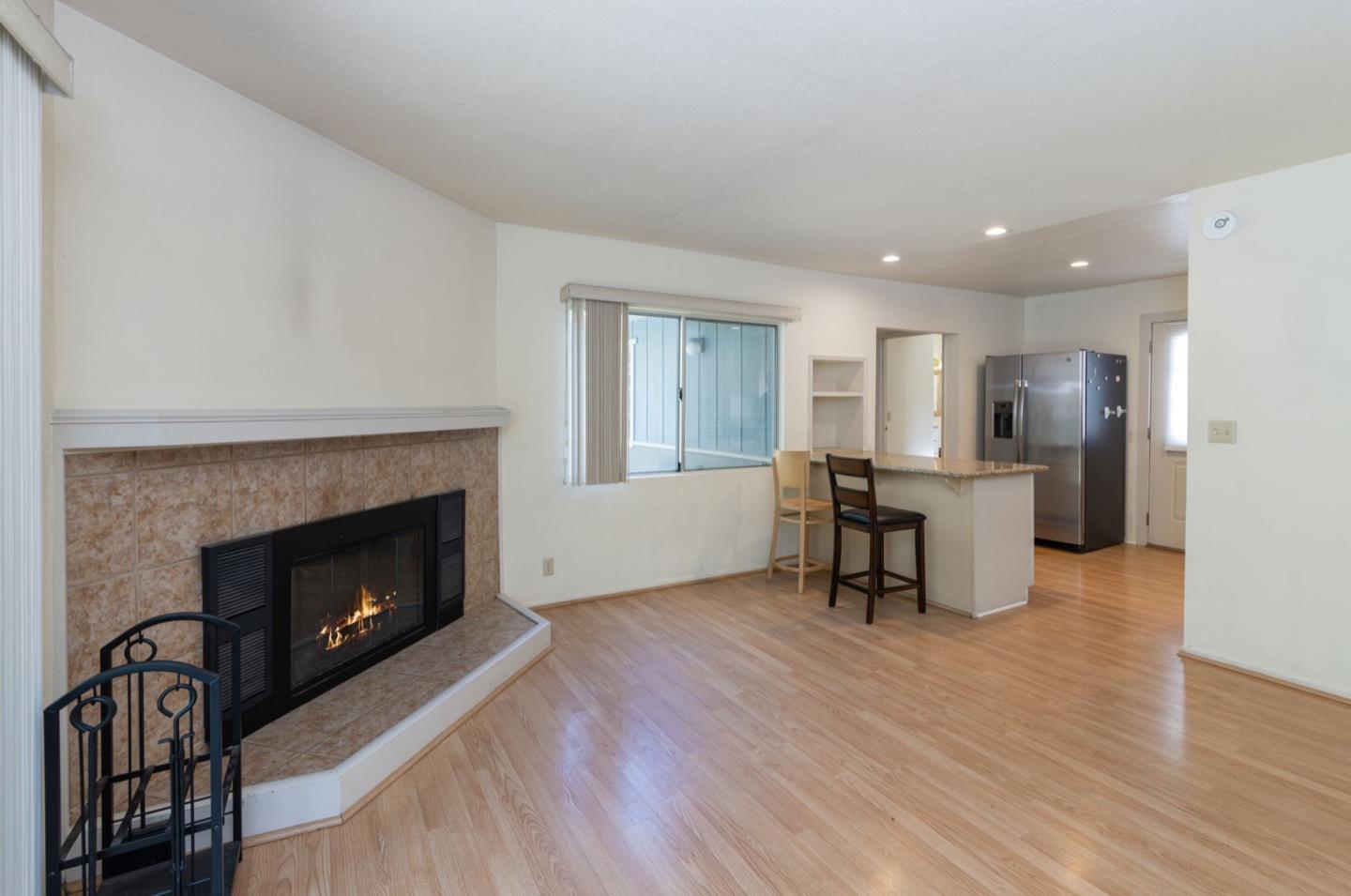Detail Gallery Image 6 of 37 For 14440 Ridgecrest Rd, Royal Oaks,  CA 95076 - 4 Beds | 3 Baths