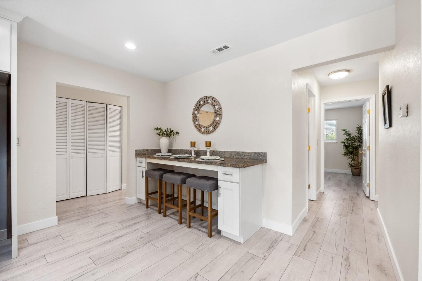 Detail Gallery Image 14 of 42 For 1776 via Flores, San Jose,  CA 95132 - 4 Beds | 2 Baths