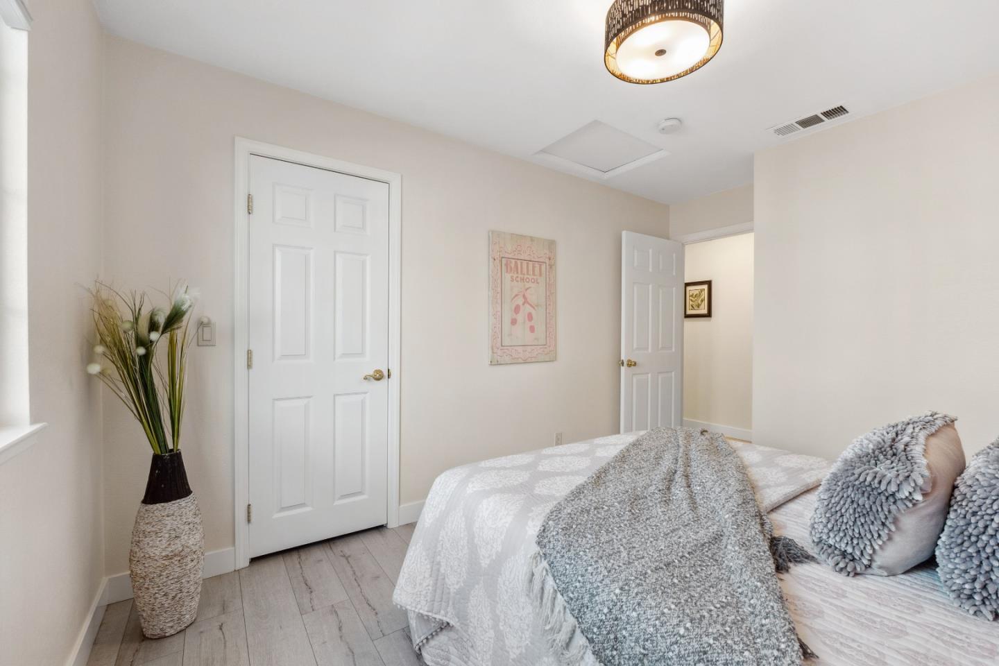 Detail Gallery Image 18 of 42 For 1776 via Flores, San Jose,  CA 95132 - 4 Beds | 2 Baths