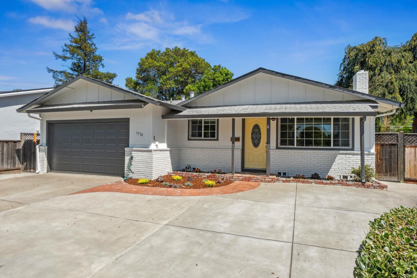 Detail Gallery Image 2 of 42 For 1776 via Flores, San Jose,  CA 95132 - 4 Beds | 2 Baths