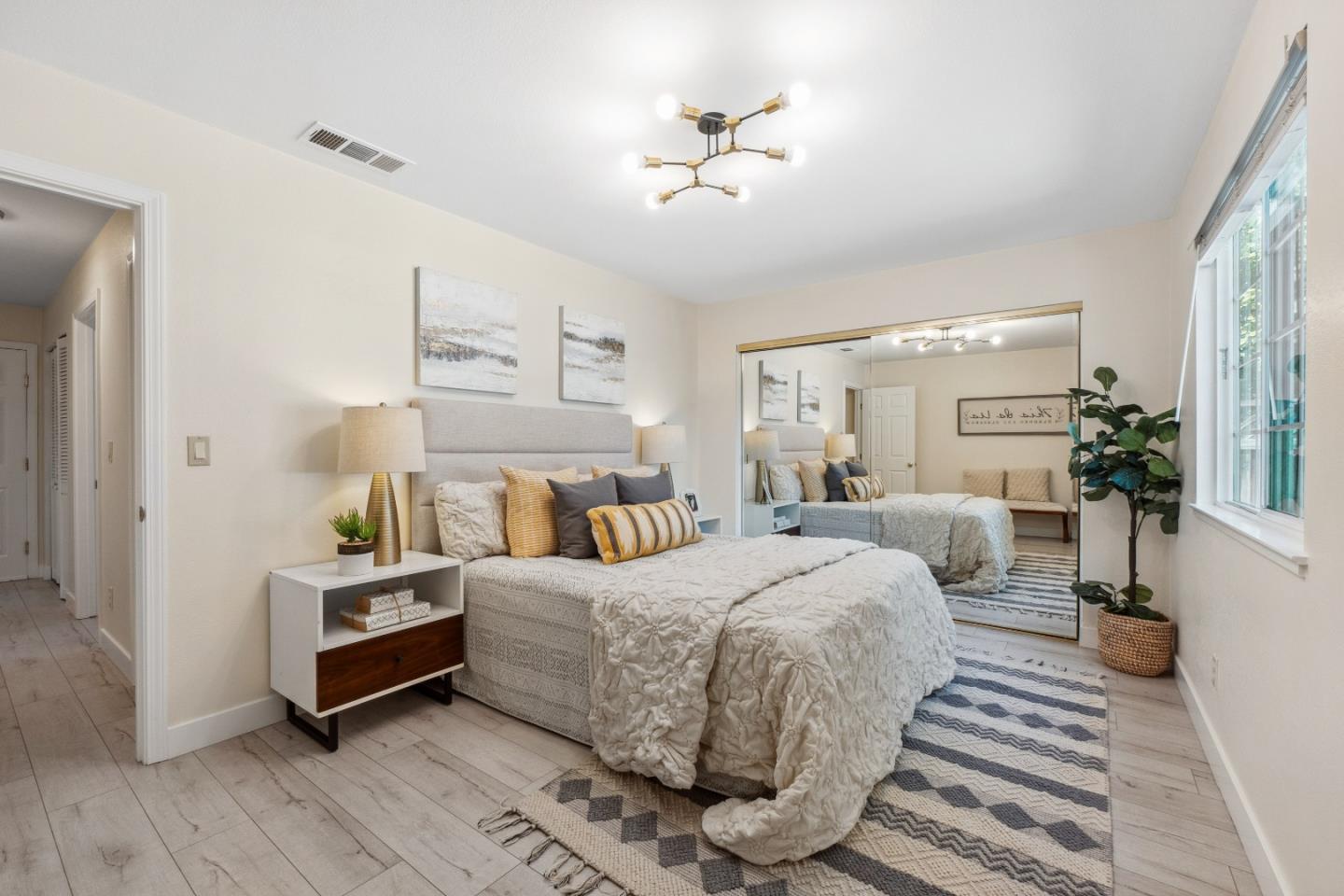 Detail Gallery Image 20 of 42 For 1776 via Flores, San Jose,  CA 95132 - 4 Beds | 2 Baths