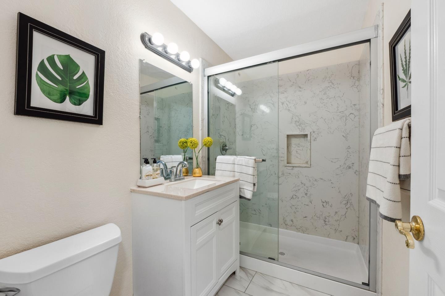 Detail Gallery Image 22 of 42 For 1776 via Flores, San Jose,  CA 95132 - 4 Beds | 2 Baths