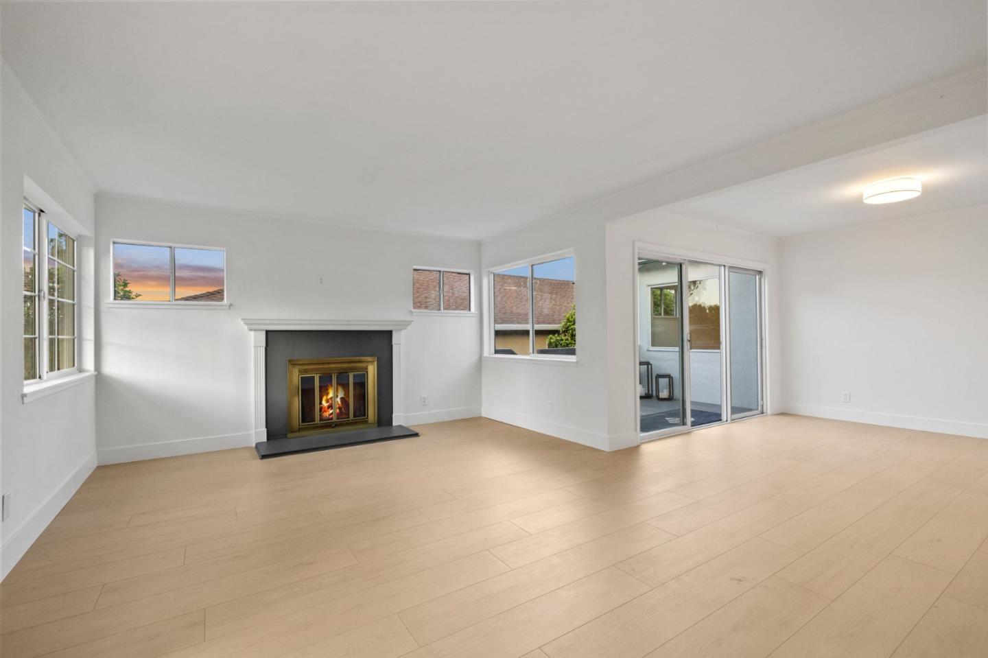 Detail Gallery Image 13 of 47 For 515 Helen Dr, Millbrae,  CA 94030 - 3 Beds | 2 Baths