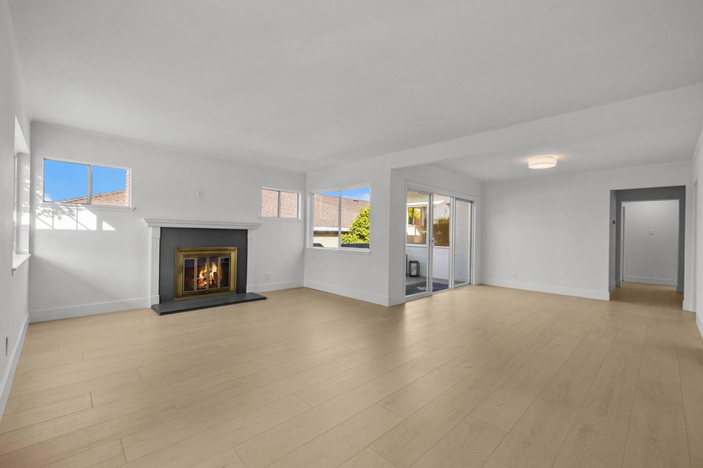 Detail Gallery Image 14 of 47 For 515 Helen Dr, Millbrae,  CA 94030 - 3 Beds | 2 Baths