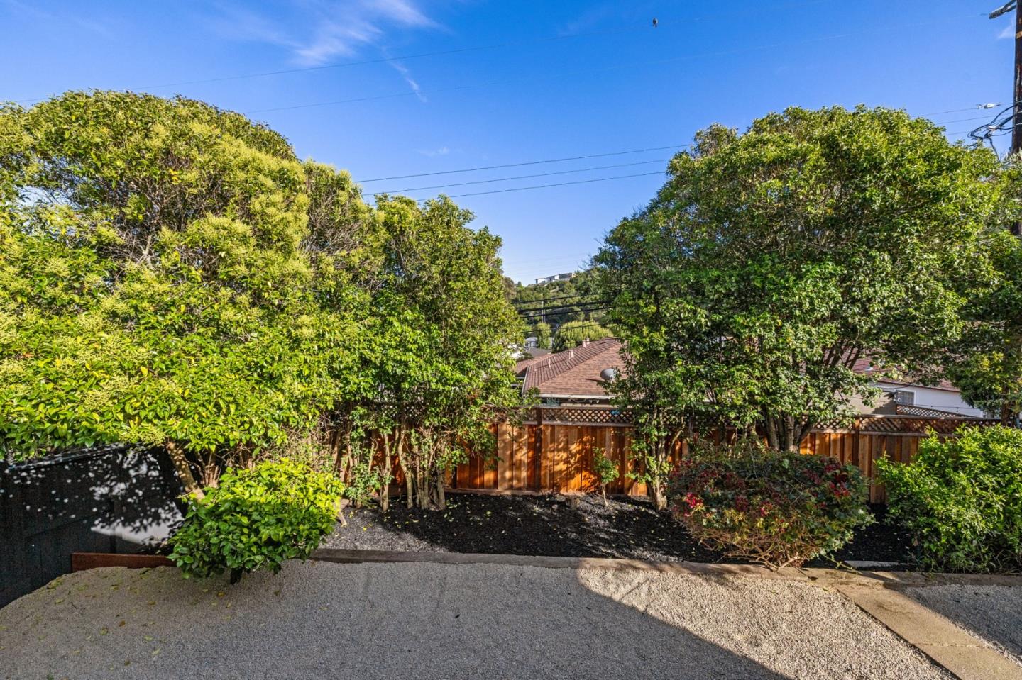 Detail Gallery Image 32 of 47 For 515 Helen Dr, Millbrae,  CA 94030 - 3 Beds | 2 Baths